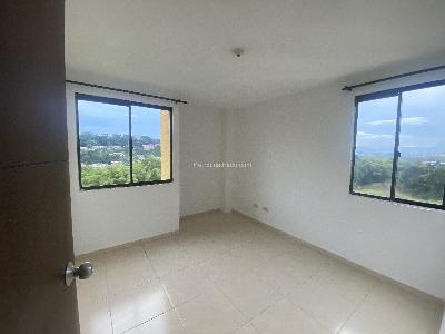 Apartamento de 3 alcobas en venta en Avenida De Las Americas, Pereira, 96 m² · foto 6 de 15