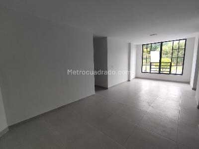 Casa en venta en Avenida 30 De Agosto, Pereira · foto 8 de 12