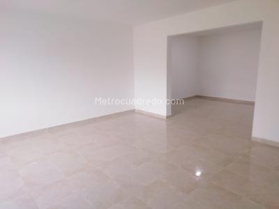 Casa de 5 alcobas en venta en Maraya, Pereira, 242 m² · foto 2 de 16