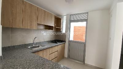 Casa en venta en Galicia, Pereira · foto 2 de 15