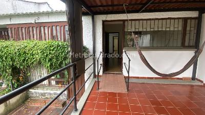 Casa de 5 alcobas en venta en Alamos, Pereira, 602 m² · foto 14 de 14