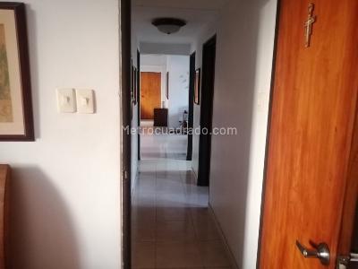 Apartamento en venta en Los Alamos, Pereira · foto 5 de 14