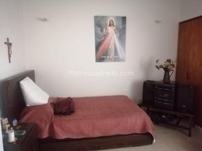 Apartamento en venta en Los Alamos, Pereira · foto 9 de 14