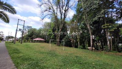 Apartamento de 3 alcobas en venta en Jardin Ii, Pereira, 86 m² · foto 4 de 10