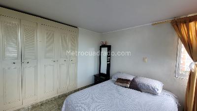 Apartamento de 3 alcobas en venta en Jardin Ii, Pereira, 86 m² · foto 7 de 10