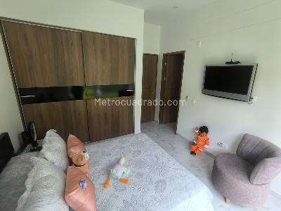 Casa de 3 alcobas en venta en Kilometro 5 Via Pereira Armenia, Pereira, 1907 m² · foto 11 de 13