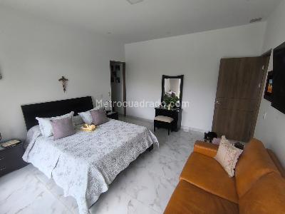 Casa de 3 alcobas en venta en Kilometro 5 Via Pereira Armenia, Pereira, 1907 m² · foto 9 de 13