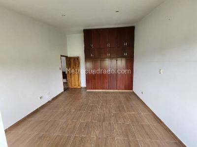 Casa de 5 alcobas en venta en Via Condina, Pereira · foto 11 de 12