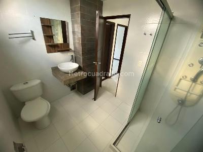 Apartamento de 2 alcobas en venta en San Luis, Pereira, 80 m² · foto 6 de 10