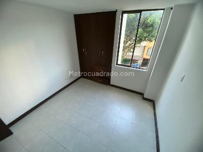 Apartamento de 2 alcobas en venta en San Luis, Pereira, 80 m² · foto 7 de 10