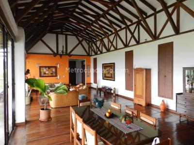 Casa en venta en Via Armenia, Pereira · foto 9 de 15