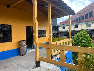 Casa de 5 alcobas en venta en Circunvalar, Pereira, 600 m² · foto 3 de 9