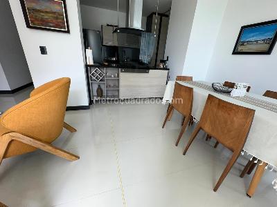 Apartamento en venta en Pinares, Pereira · foto 6 de 13