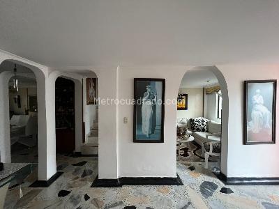 Casa en venta en Los Nogales, Pereira · foto 3 de 12