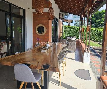 Casa de 5 alcobas en venta en Tres Puertas, Pereira · foto 5 de 12