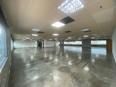 Oficina en Arriendo, Centro, Pereira
