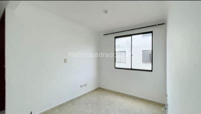 Casa en venta en Avenida De Las Americas, Pereira · foto 2 de 10