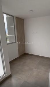 Apartamento de 2 alcobas en venta en Avenida San Mateo, Pereira, 49 m² · foto 2 de 10