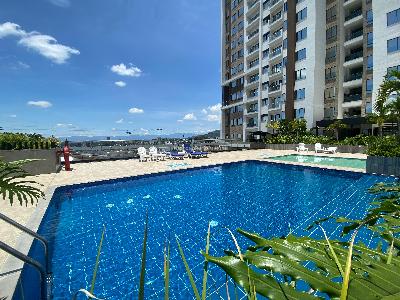 Apartamento en venta en Pinares, Pereira · foto 2 de 15
