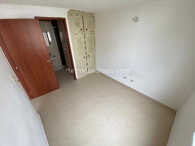 Apartamento de 2 alcobas en venta en Avenida De Las Americas, Pereira, 42 m² · foto 10 de 12