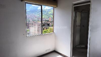 Apartamento en venta en Santa Monica, Medellín · foto 5 de 8