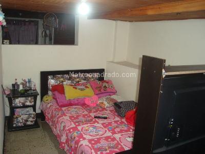 Casa en venta en Santa Teresita, Pereira · foto 3 de 11