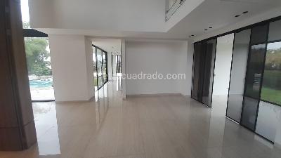 Casa de 3 alcobas en venta en Cerritos, Pereira, 1600 m² · foto 5 de 14