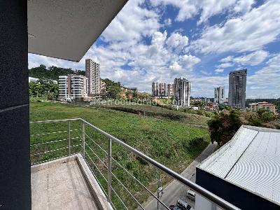 Apartamento en Arriendo, Pinares, Pereira