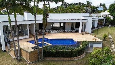 Casa en venta en Malabar, Pereira · foto 2 de 15