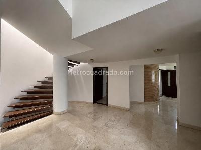 Casa en venta en Pinares, Pereira · foto 2 de 12