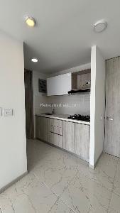 Apartamento en venta en Avenida 30 De Agosto, Pereira · foto 2 de 14