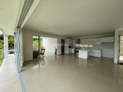 House for rent in Kilometro 5 Via Pereira Armenia, Pereira