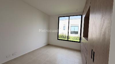 Casa de 3 alcobas en venta en El Tigre, Pereira, 1225 m² · foto 8 de 14