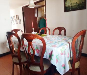 Casa de 4 alcobas en venta en Altos De Cabecera, Bucaramanga, 208 m² · foto 5 de 15