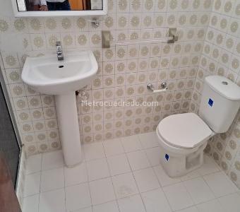 Casa de 4 alcobas en venta en Altos De Cabecera, Bucaramanga, 214 m² · foto 12 de 20