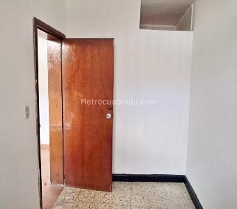 Casa de 4 alcobas en venta en Altos De Cabecera, Bucaramanga, 214 m² · foto 13 de 20