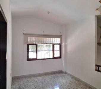 Casa de 4 alcobas en venta en Altos De Cabecera, Bucaramanga, 214 m² · foto 18 de 20