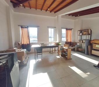 Casa de 2 alcobas en venta en San Francisco, Bucaramanga, 271 m² · foto 3 de 11