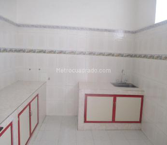 Casa en arriendo en La Concordia, Bucaramanga · foto 4 de 10