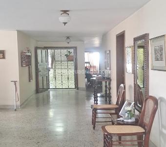 Apartamento de 5 alcobas en venta en Bolarqui, Bucaramanga, 286 m² · foto 2 de 13