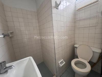 Apartamento de 3 alcobas en venta en Provenza, Bucaramanga, 80 m² · foto 5 de 14