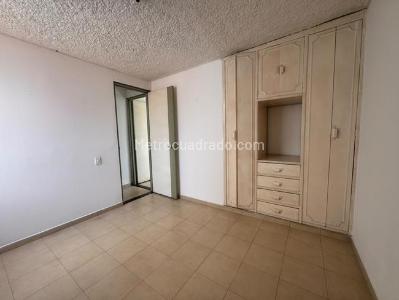 Apartamento de 3 alcobas en venta en Provenza, Bucaramanga, 80 m² · foto 9 de 14