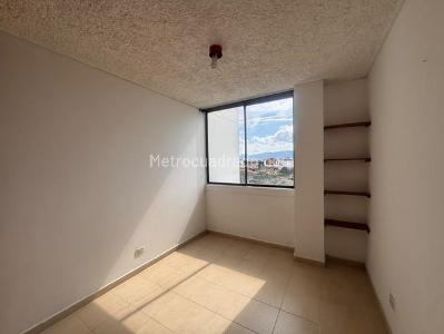 Apartamento de 3 alcobas en venta en Provenza, Bucaramanga, 80 m² · foto 11 de 14