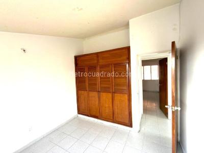 Casa de 4 alcobas en venta en Lagos I, Floridablanca, 122 m² · foto 6 de 14