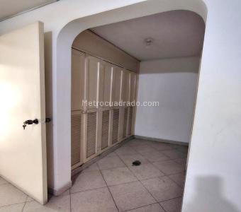 Apartamento de 4 alcobas en venta en Sotomayor, Bucaramanga, 110 m² · foto 15 de 19