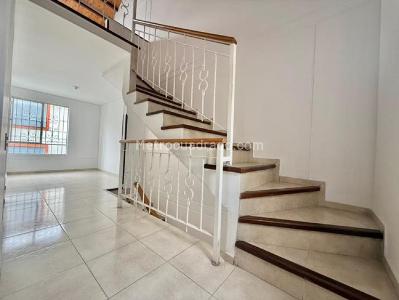 Casa de 3 alcobas en venta en Versalles, Floridablanca, 130 m² · foto 8 de 20