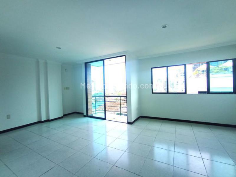 Apartamento en Arriendo, Cabecera Del Llano, Bucaramanga – pohled 2