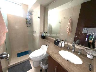 Apartamento de 3 alcobas en venta en Versalles, Floridablanca, 100 m² · foto 9 de 20