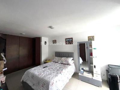 Apartamento de 3 alcobas en venta en Versalles, Floridablanca, 100 m² · foto 11 de 20