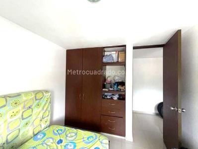 Apartamento de 3 alcobas en venta en Versalles, Floridablanca, 100 m² · foto 13 de 20